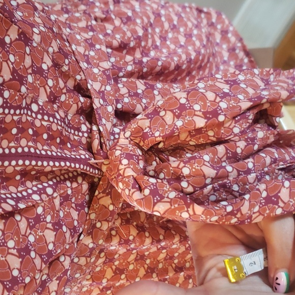 Max Studio pink and salmon colored light weight large top - Picture 4 of 13